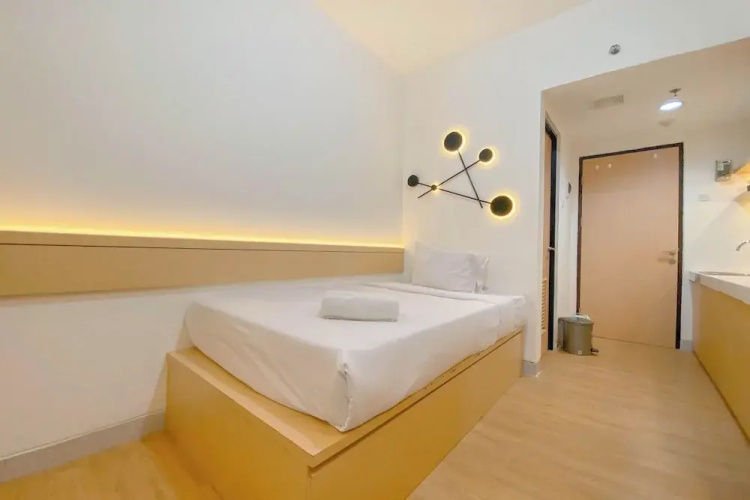 Warm Minimalist Studio Apartment The Alton