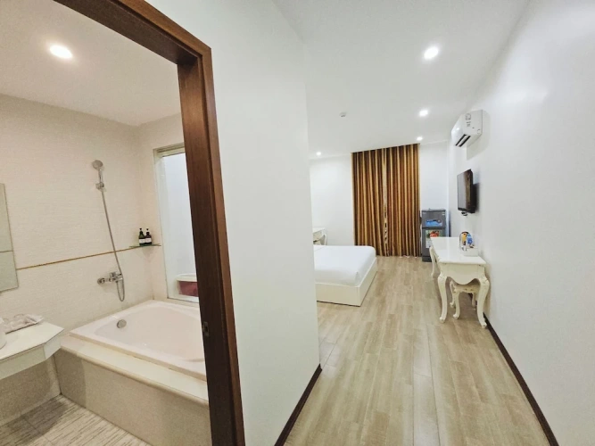 Superior Double room with city view