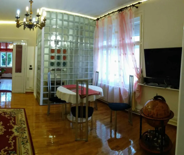 Resident Hill Resort