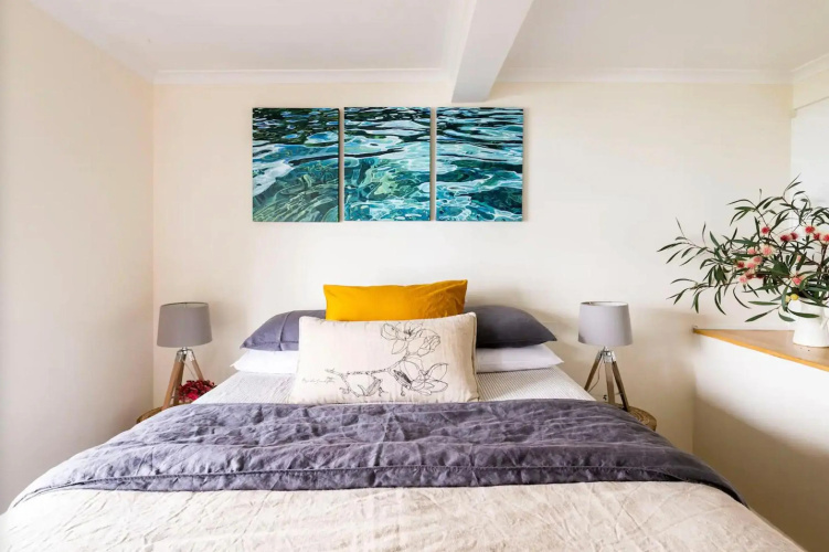 Y Vue - Beachside Apartment with Ocean Views