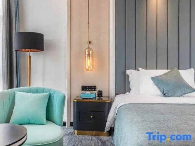 Business Double room with river view