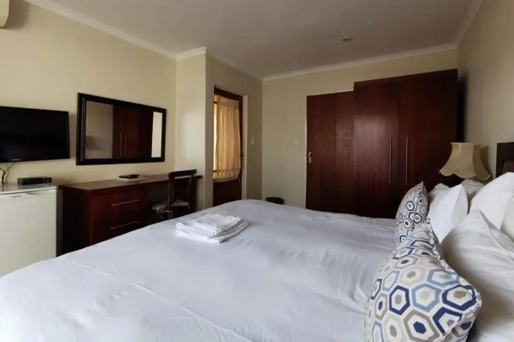 Standard Double room with view