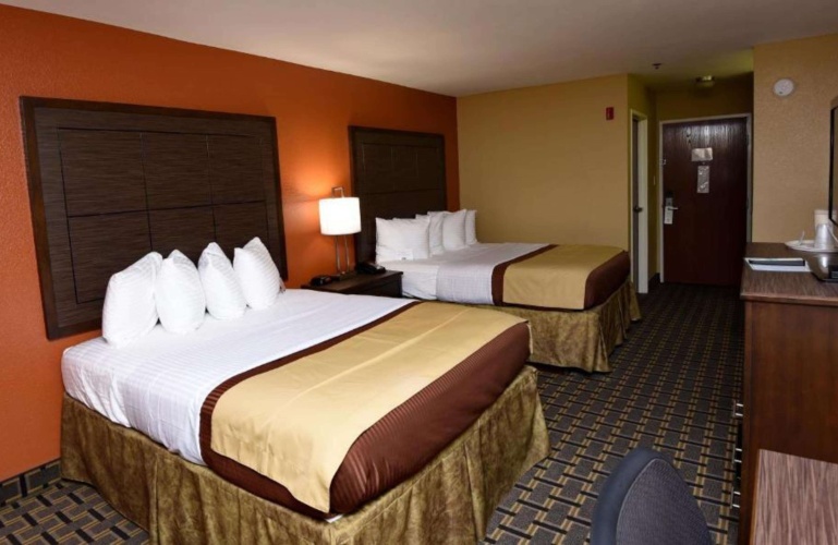 Standard Quadruple room