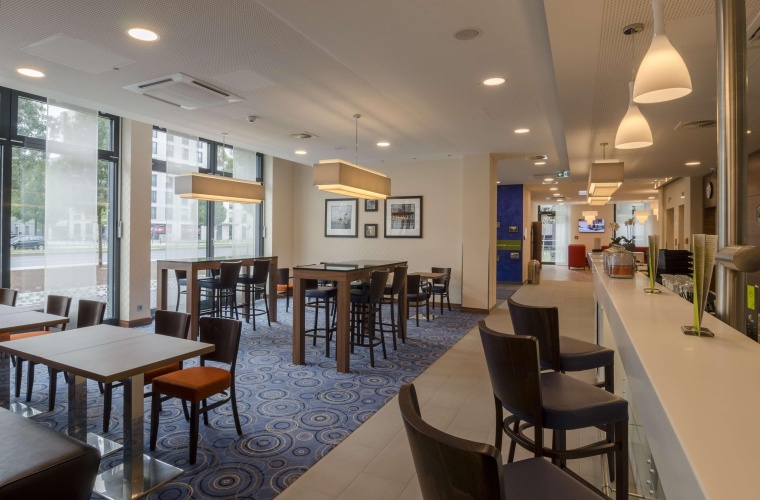 Hampton by Hilton Frankfurt City Centre Messe photo 22