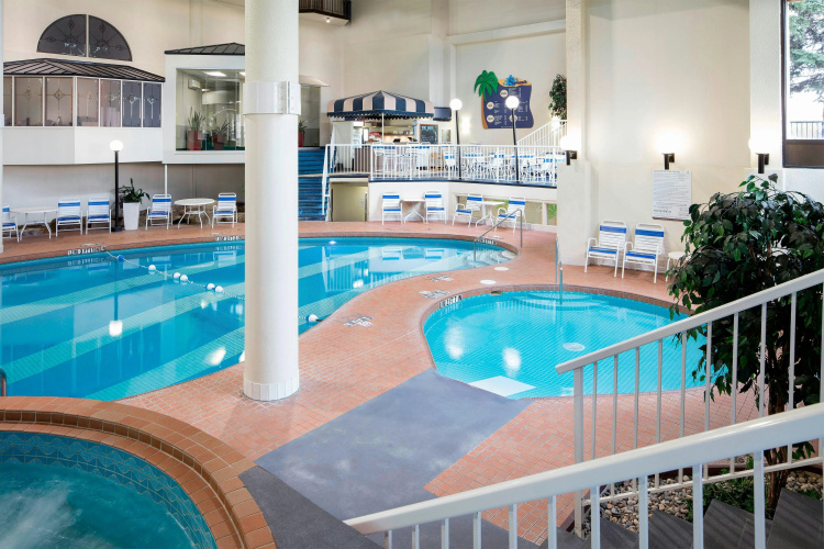 Sheraton Cavalier Calgary Hotel photo 15
