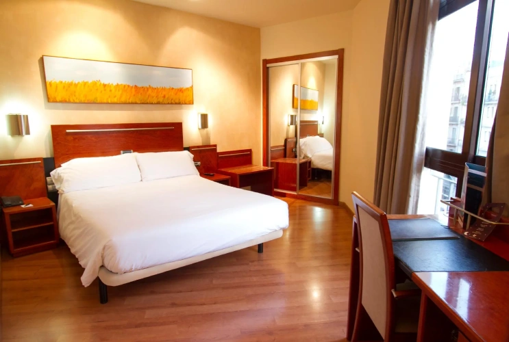 Triple room