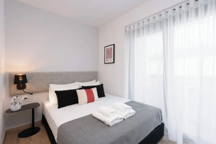 Kosmos Luxury Residences