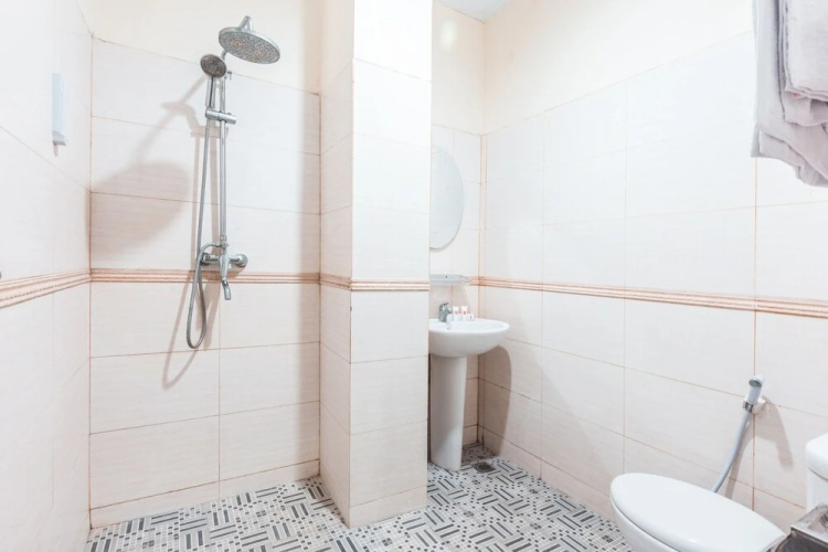Wisma Lux Barkah by OYO Rooms