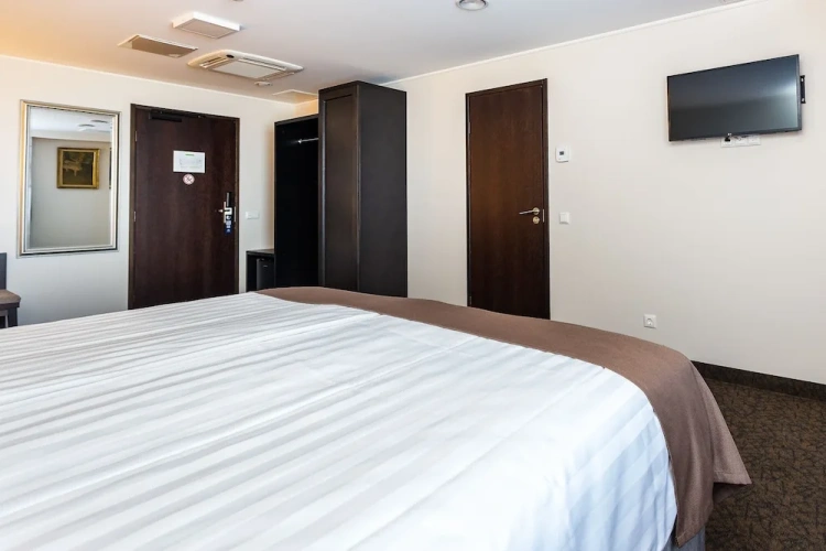 Standard Double Family room