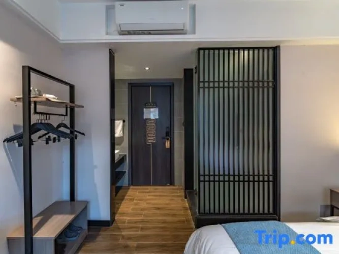 Standard Twin Family room