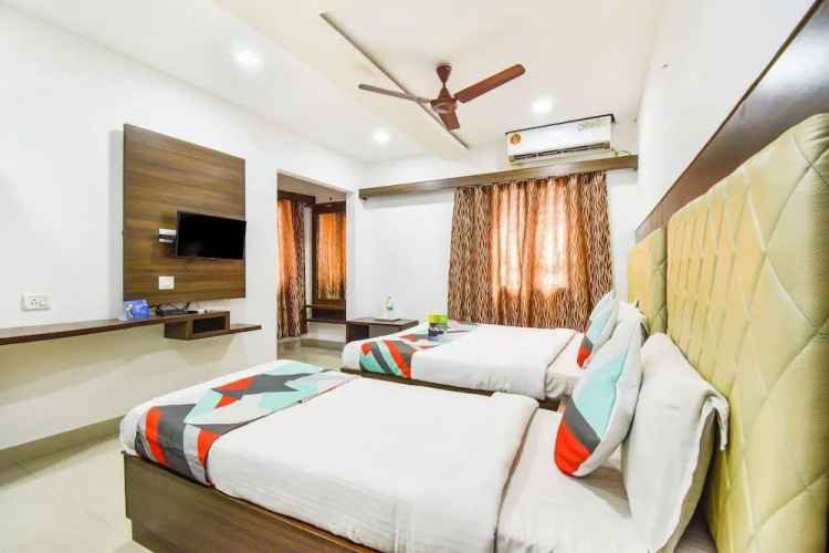 Khaleej Residency by FabHotels
