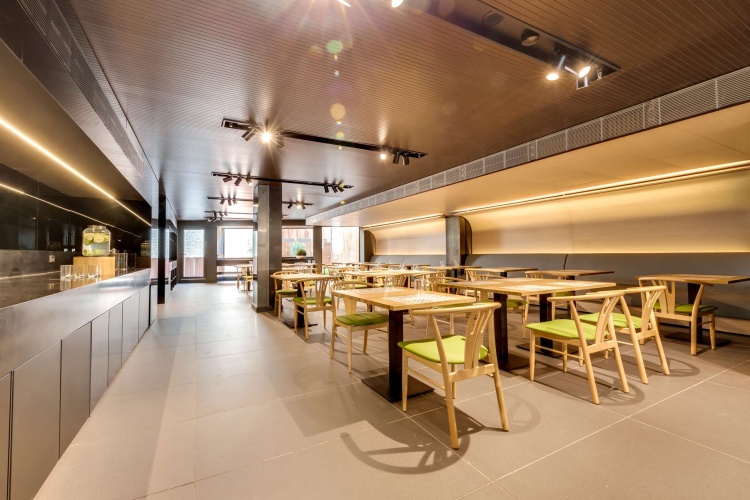 Occidental Diagonal 414 photo 20