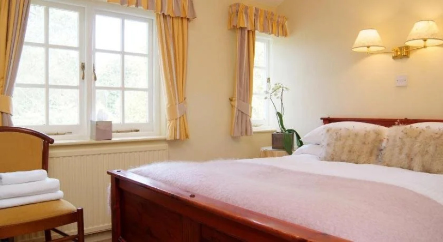 The Tumbling Weir Hotel & Restaurant