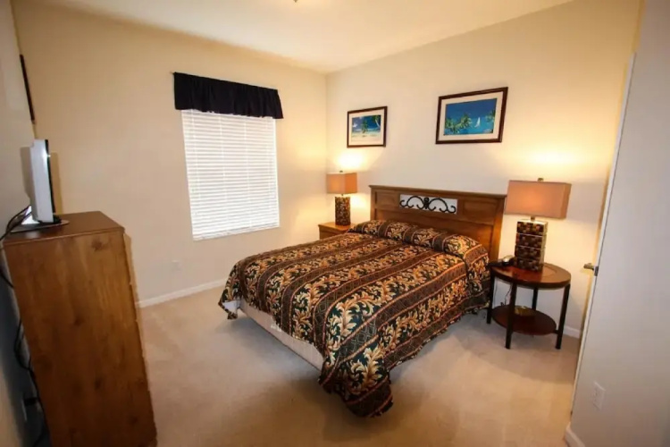 4114 Vista Cay