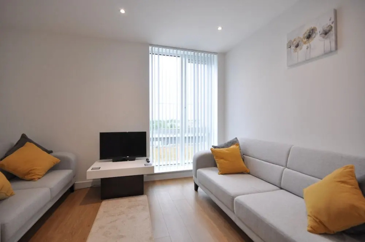 Rwh Serviced Apartments Bracknell