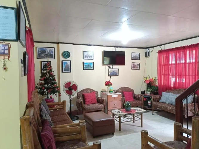 3 Bedrooms Cottage