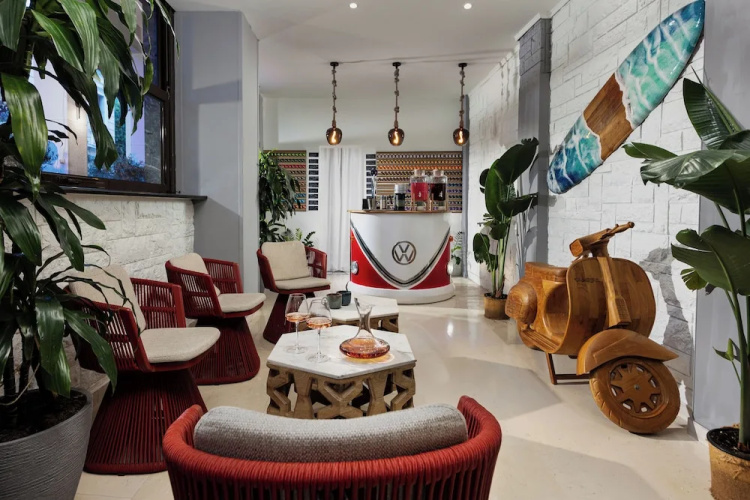The Square Hotel by X&N