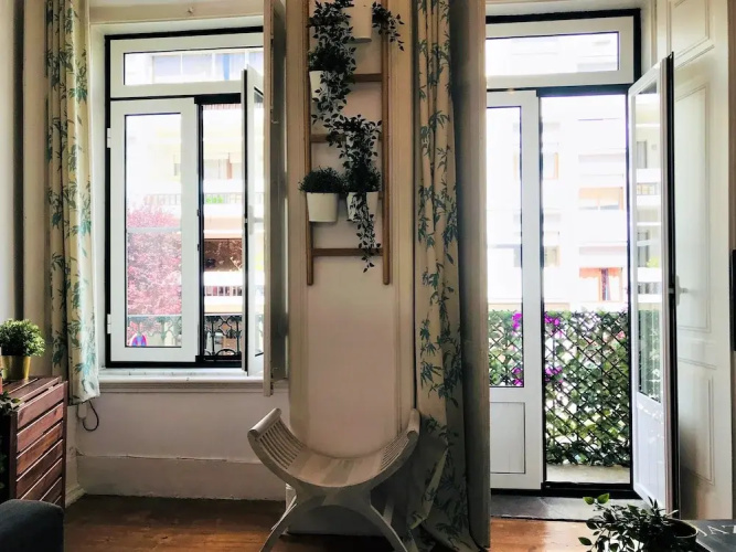 Charming Flat with Great Terrace, Best Location