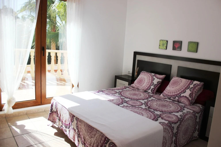 021 Villa Palmar, 8C