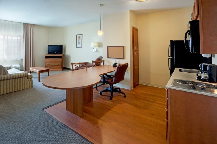 1 Bedroom Suite