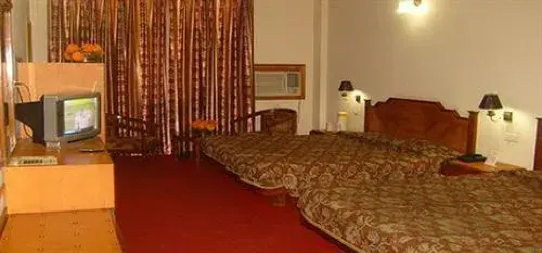 Hotel Varun
