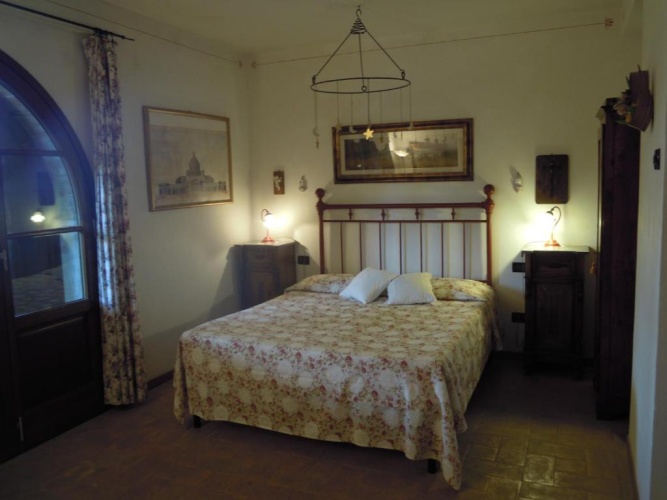 5 Bedrooms Duplex Cottage