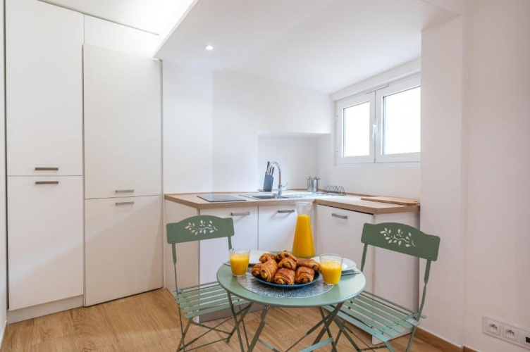 1 Bedroom Apartment