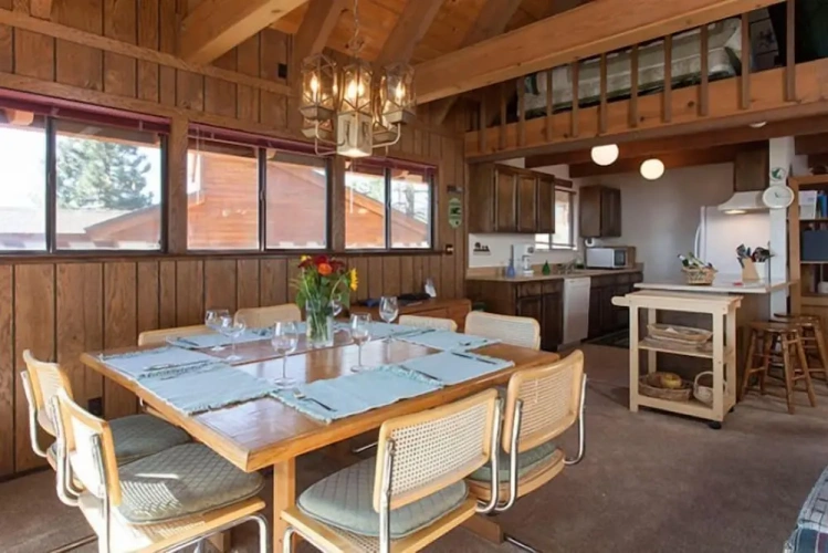 3 Bedrooms Cottage