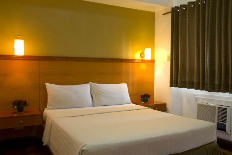 1 Bedroom Premier Triple room