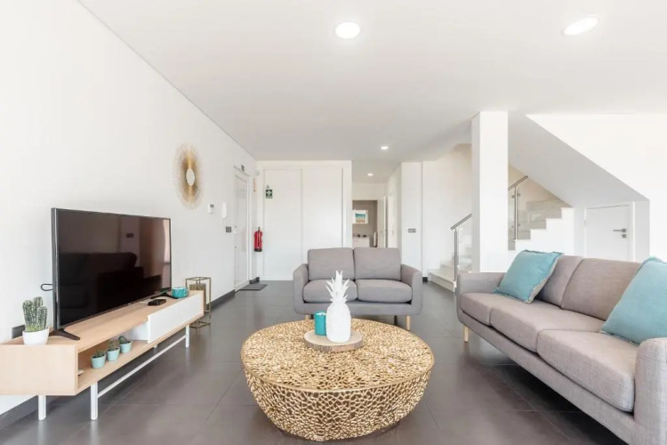 Silver Villa