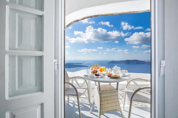 Studio with balcony and with mountain view