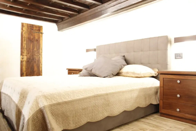 Art Apartment Santa Croce