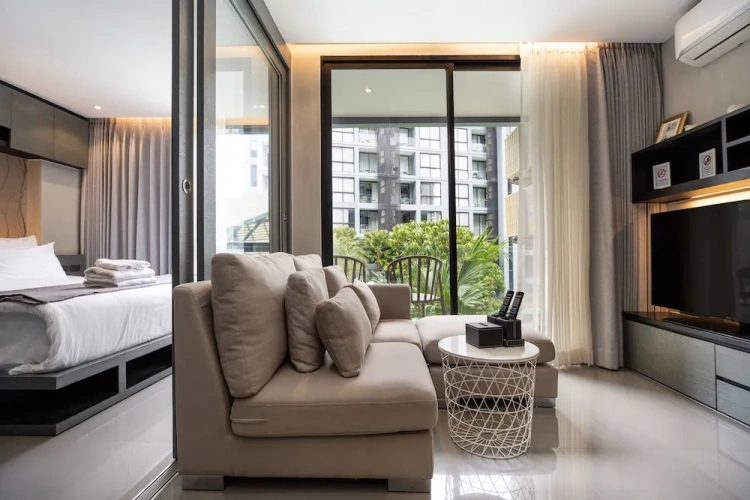 Comfort room
