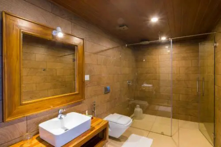 Olive Golden Ridge Resort