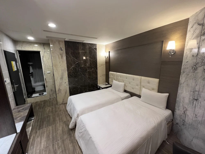 Maple Hotel Second Branch