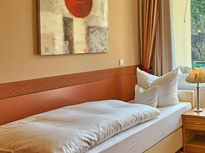 Standard Single room