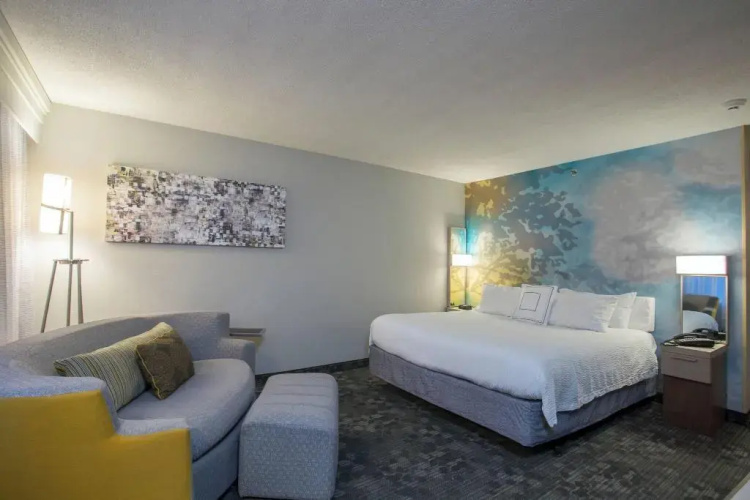 Courtyard Boston Raynham