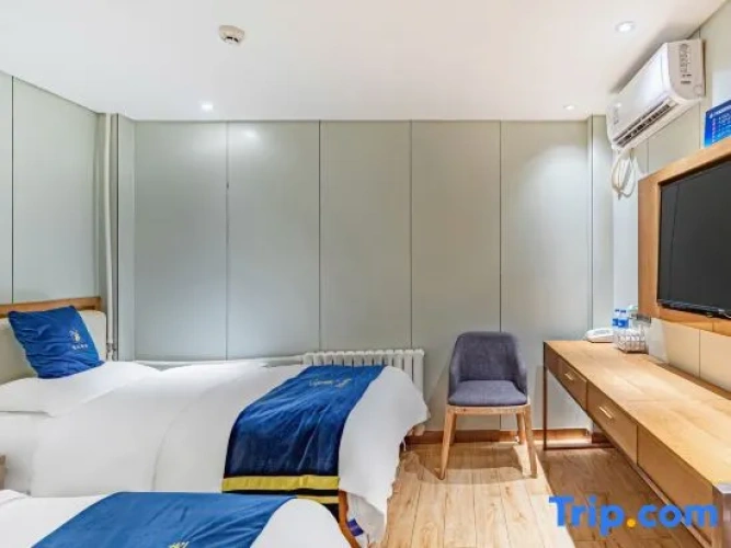 Economy Twin room