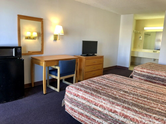 Royal Inn