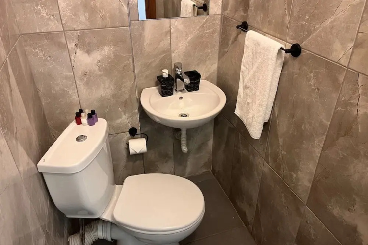 Golva Rooms - Hostel