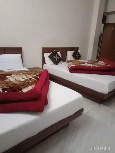 Hotel Hardik Palace