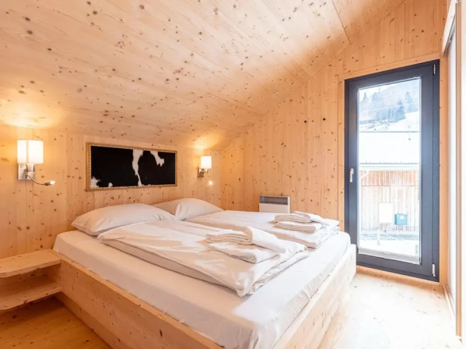 Modern Chalet With Sauna