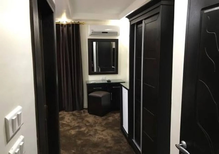 Peace Way Hotel