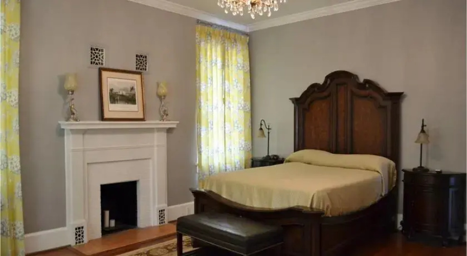 Elm Abode Mansion
