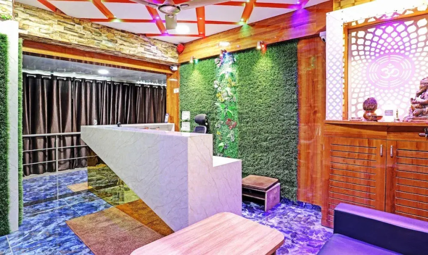 Itsy Hotels Rk Palace