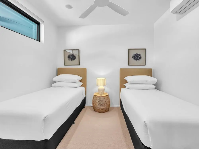 3-bed: Riverfront Alfresco Dining & Rooftop Pool