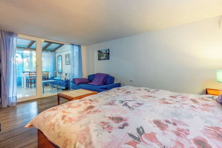 Apartments A2jass