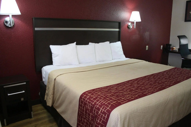 Red Roof Inn PLUS+ Nashville Fairgrounds
