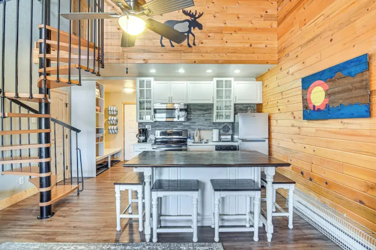 Rocky Mountain Retreat