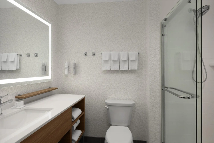 Quadruple Suite